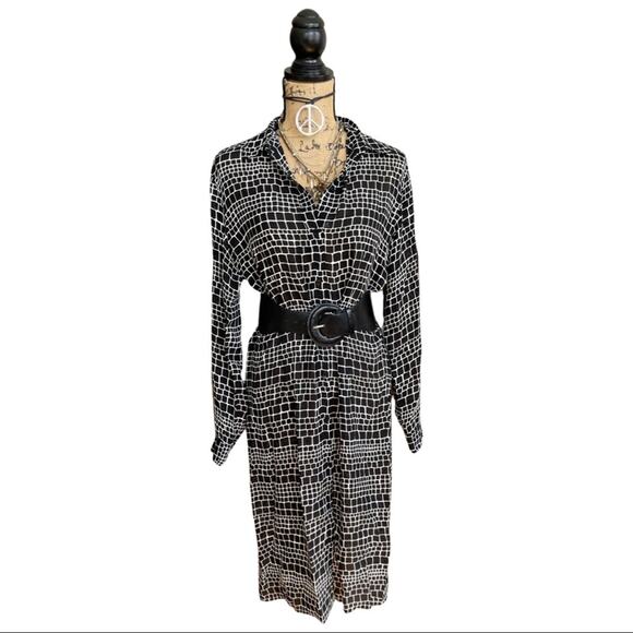 ESSENCIAL DRESS CO shirt dress button down or swimwear cover-up size 12 MEDIUM - Picture 11 of 11